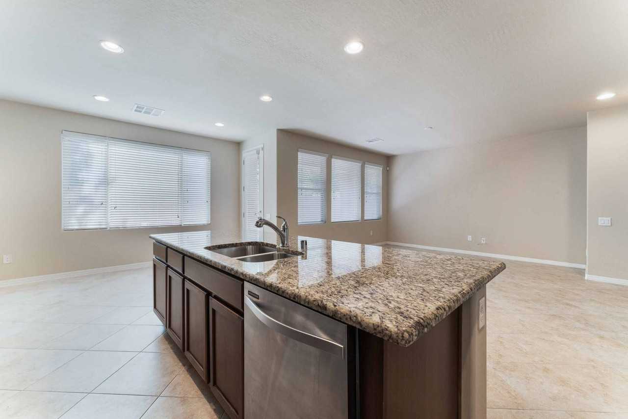 11219 Napa Grape Ct - Photo 6 of 21