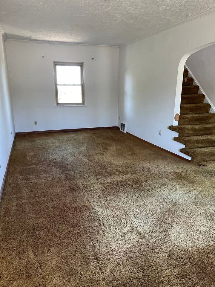 2813 Sunset Blvd - Photo 2 of 15