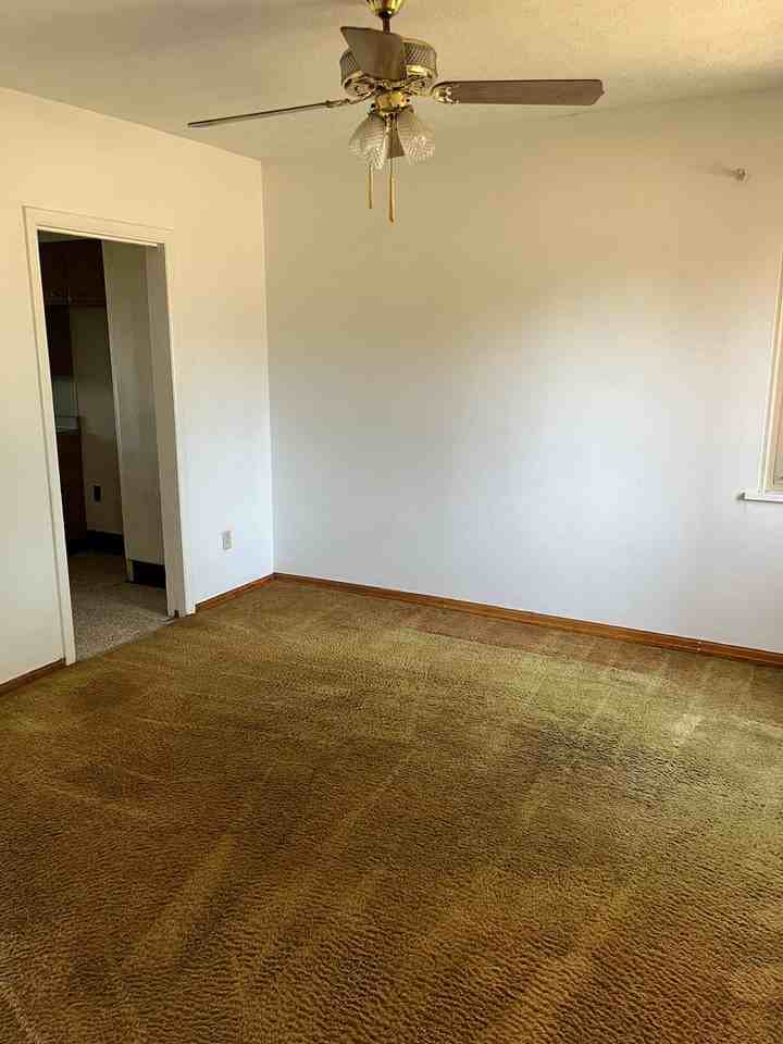 2813 Sunset Blvd - Photo 3 of 15