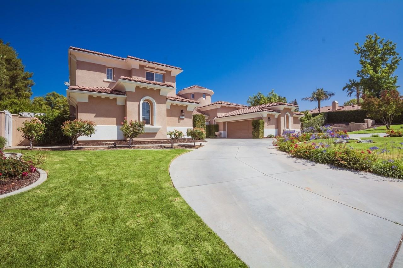 6339 Dulcet Pl - Photo 2 of 45