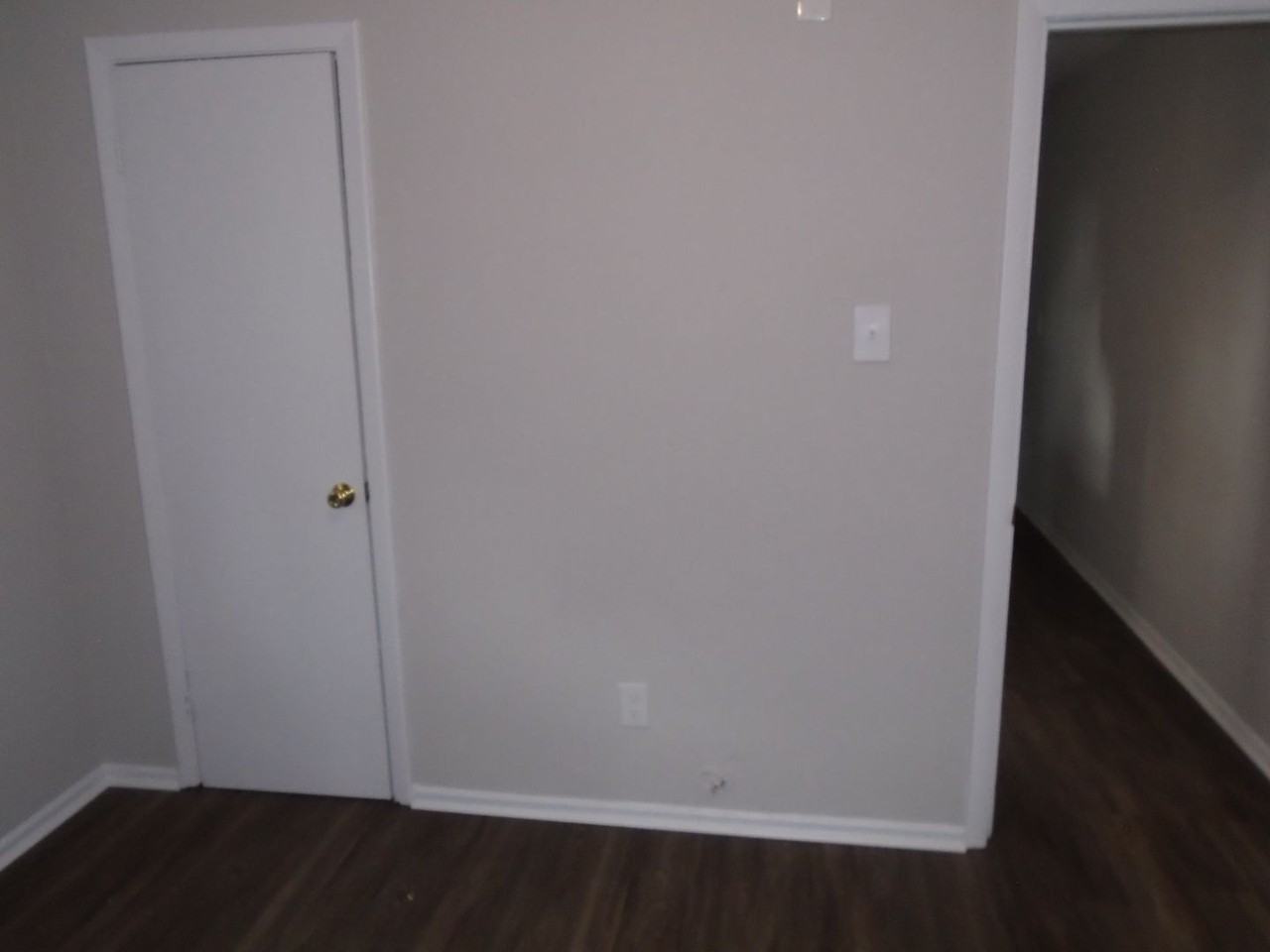 2507 Staten Ave - Photo 5 of 14