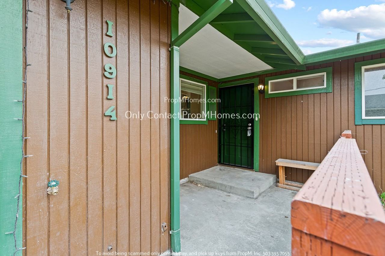 10914 East Burnside Street - Photo 2 of 28