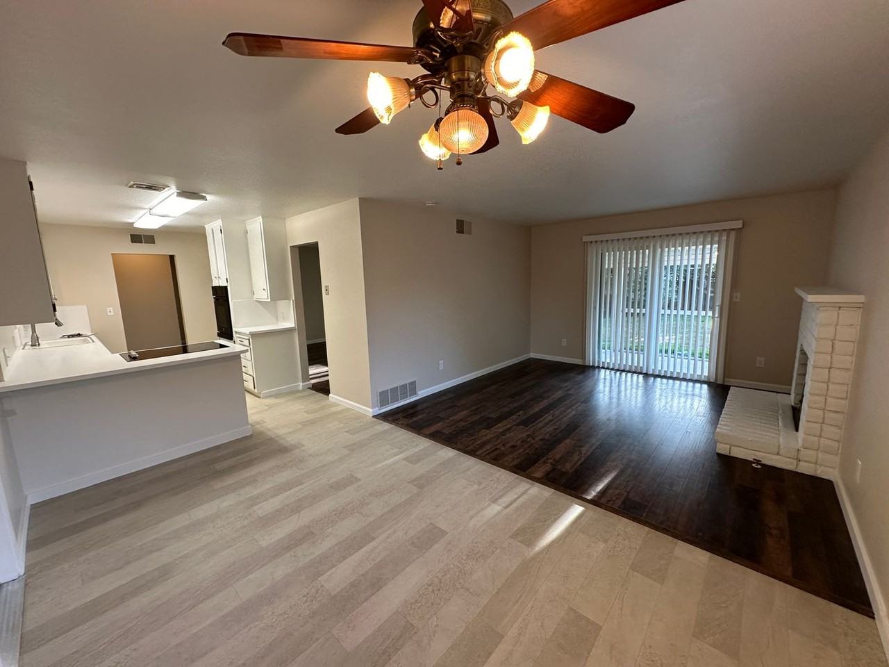 1424 Kent Way - Photo 7 of 40