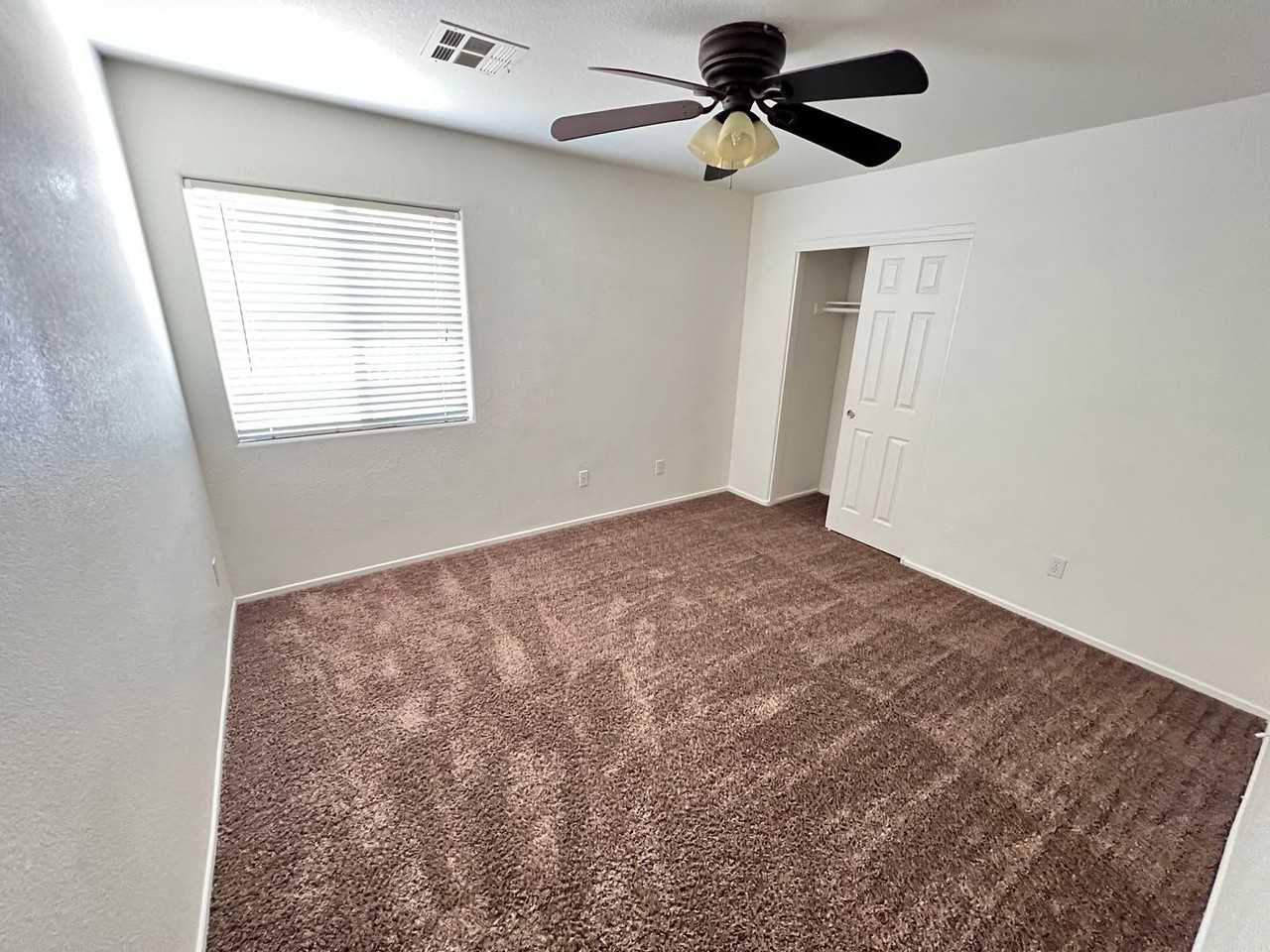 5813 Michael Dean St - Photo 7 of 20