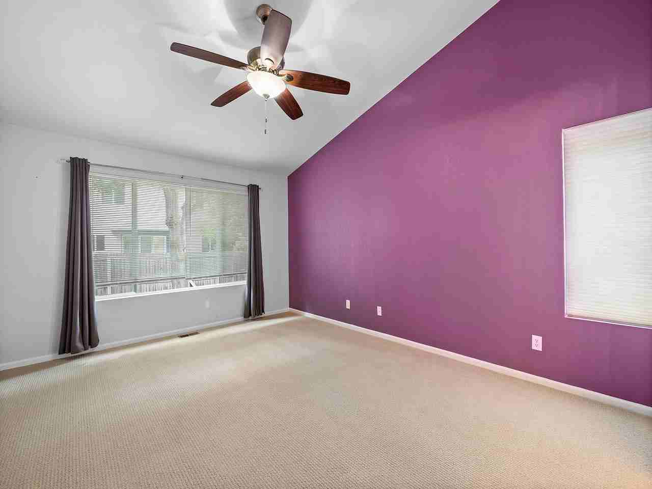 2033 Fossil Creek Pkwy - Photo 3 of 20