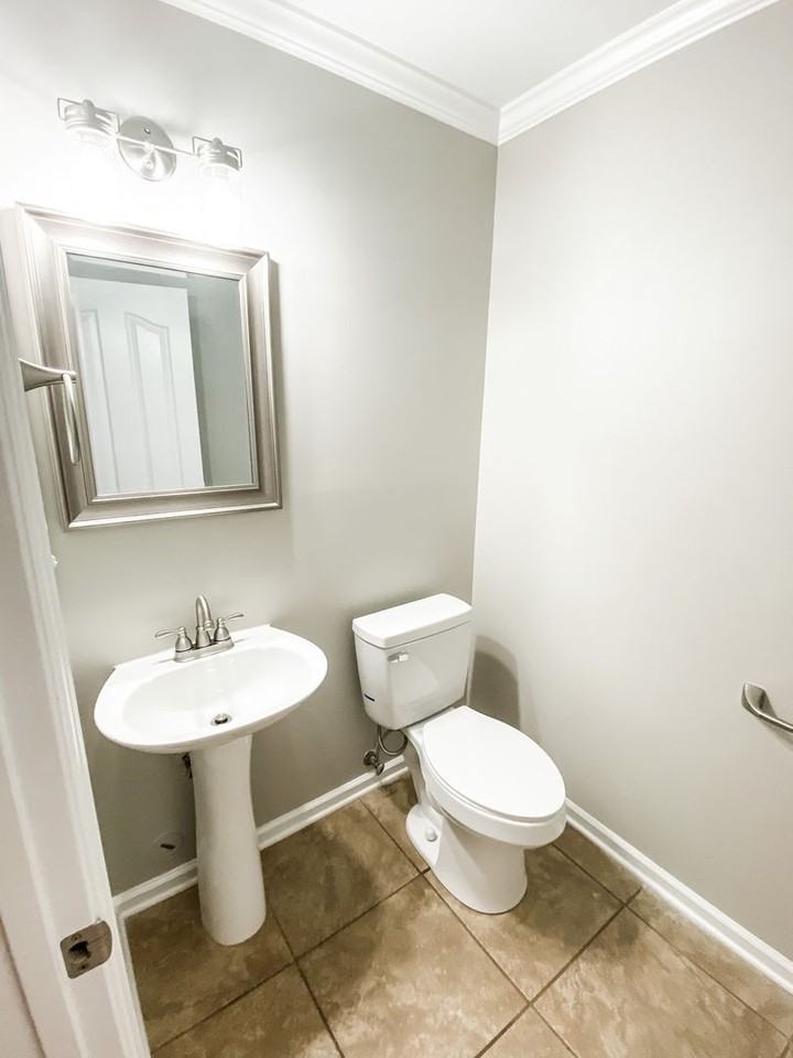 13038 Sanderling Ln - Photo 7 of 21