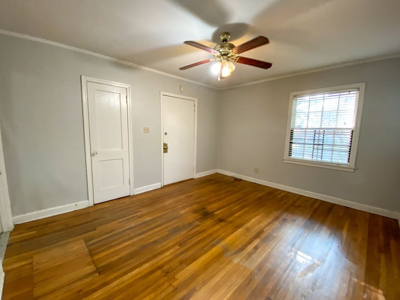 380 N Willett St - Photo 6 of 15