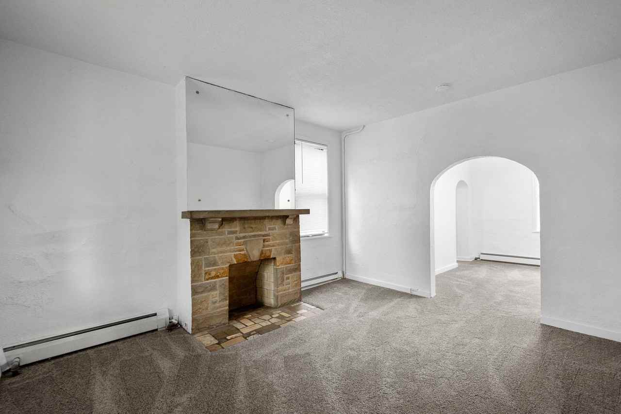 234 Bausman St - Photo 3 of 27