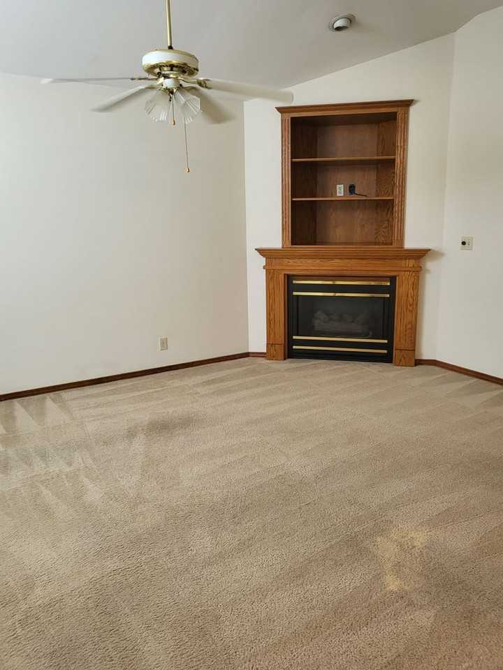 Yuma Duplex - Photo 2 of 14