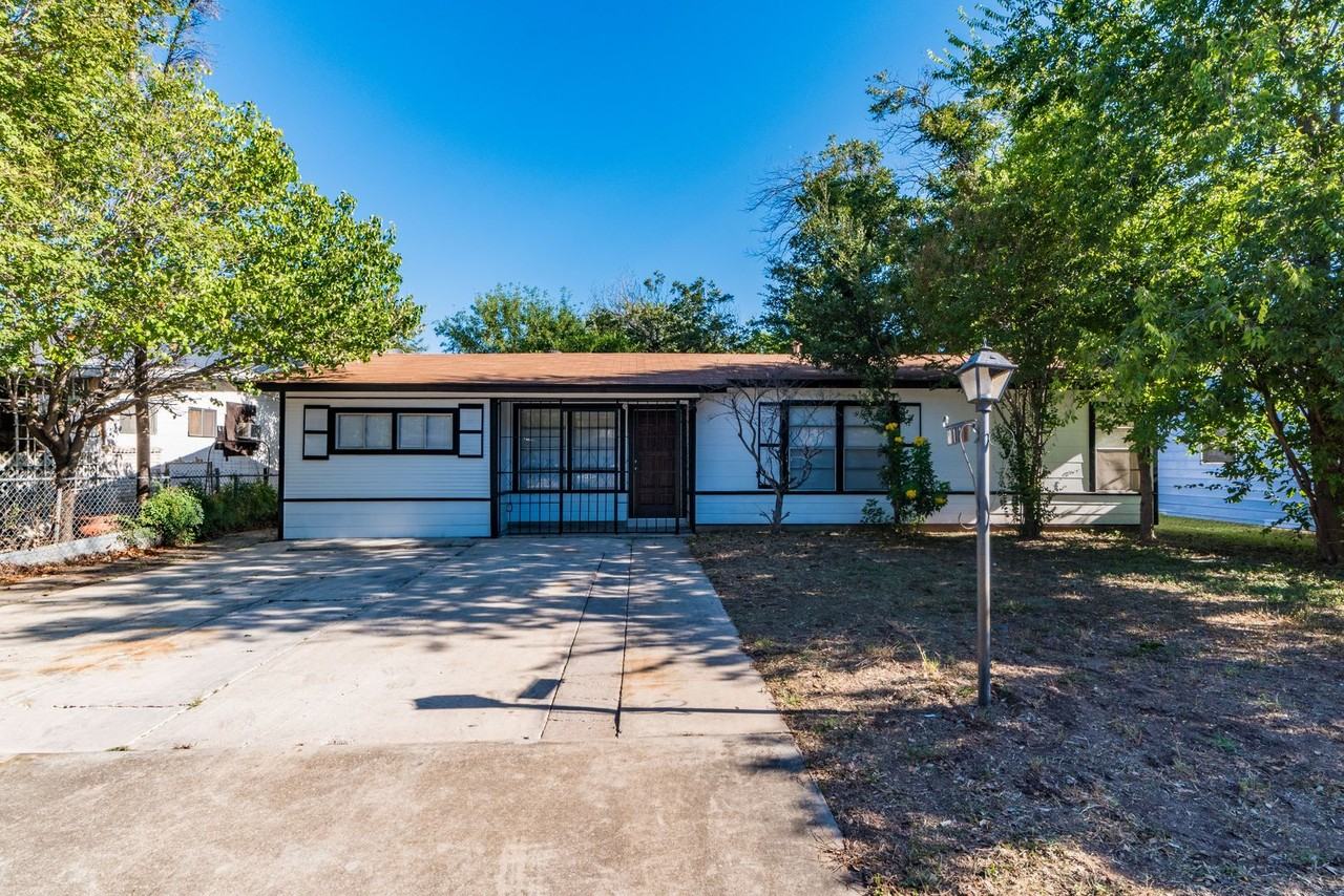 3119 Jane Ellen St