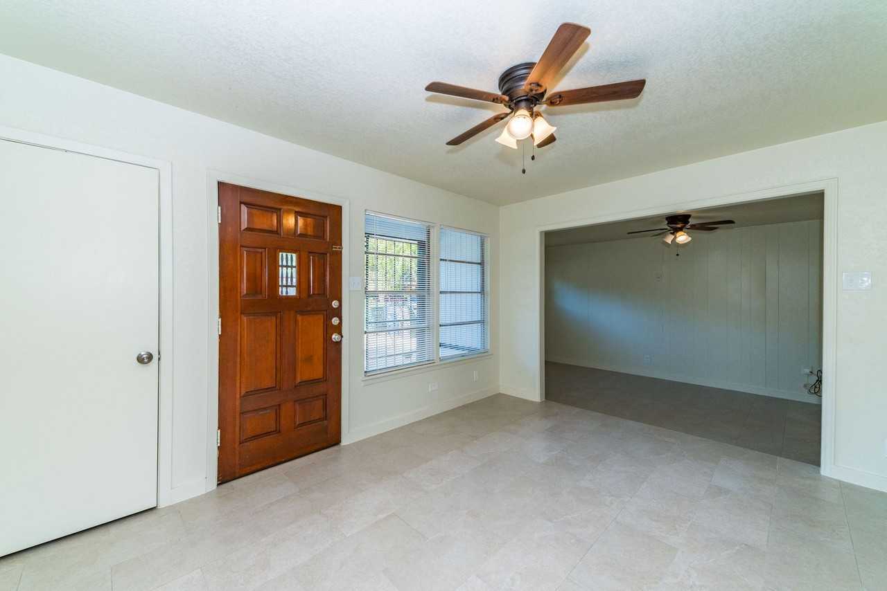 3119 Jane Ellen St - Photo 7 of 22
