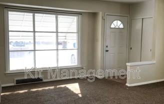 536 W Poinsetta Ave - Photo 1 of 1