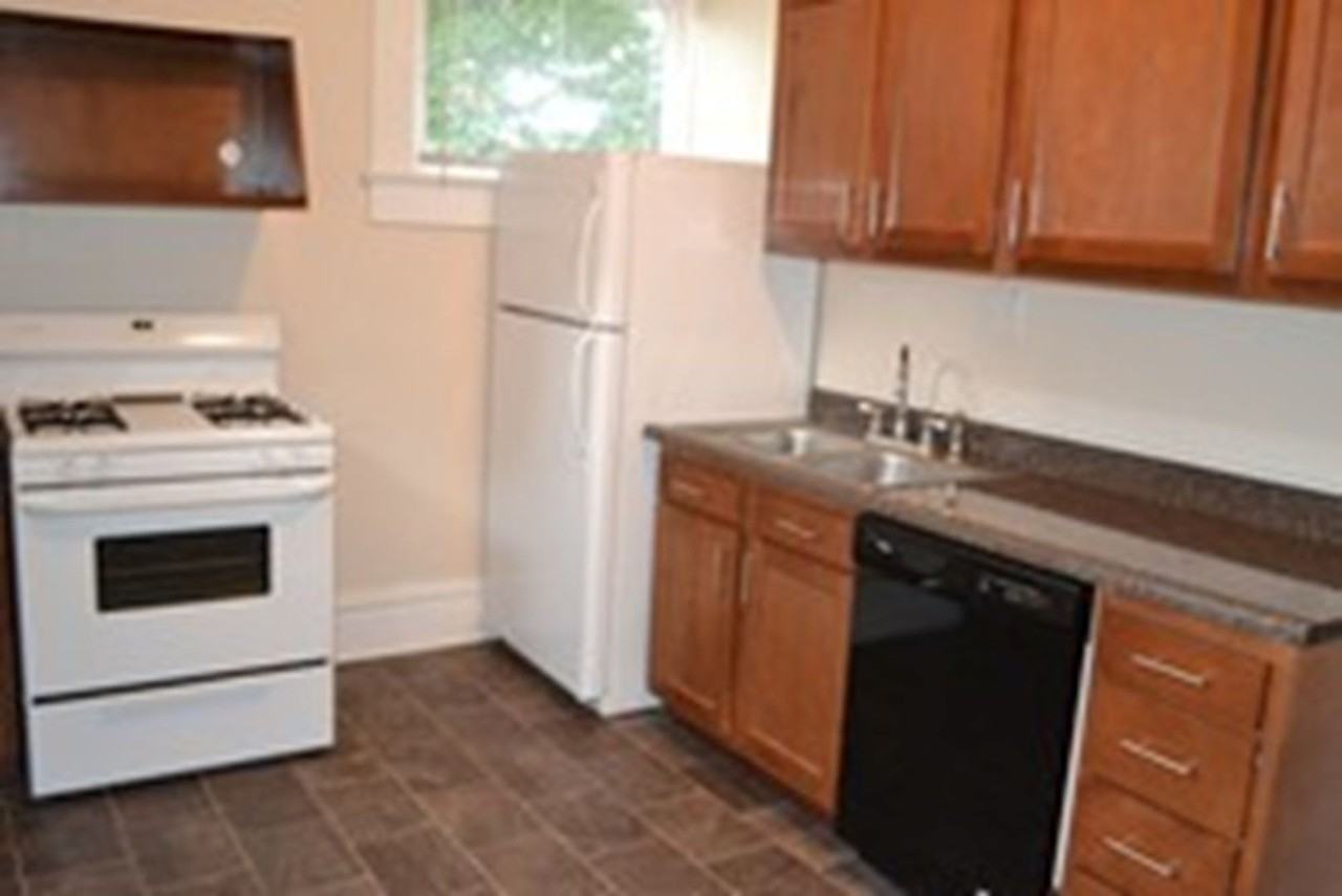69 E Lane - Photo 2 of 8