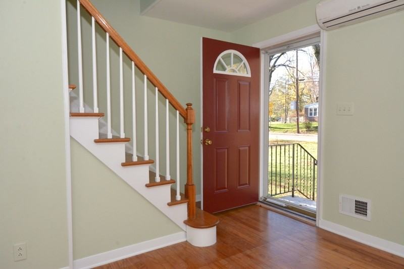 17 Hopewell Rocky Hill Rd - Photo 2 of 25