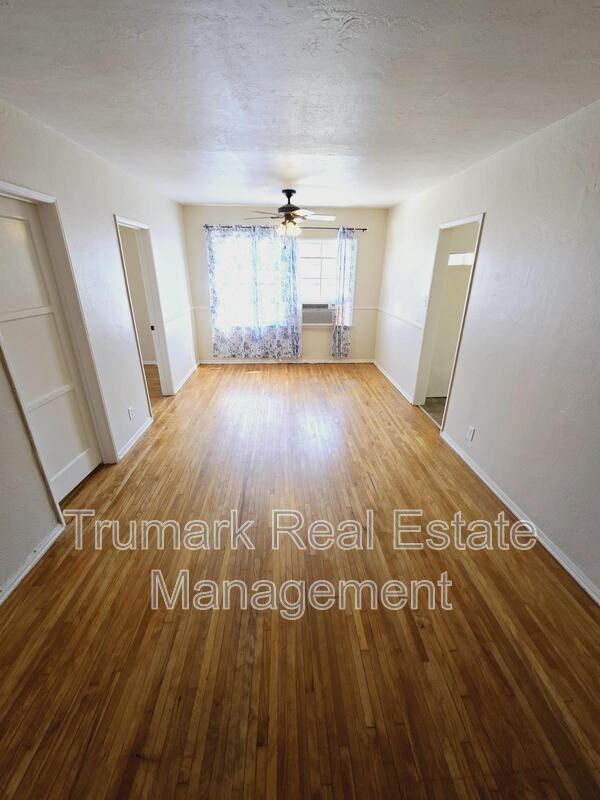 3737 Los Feliz Boulevard #12 - Photo 5 of 16