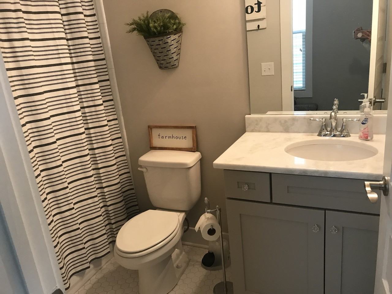 6117 California Avenue - Photo 6 of 24