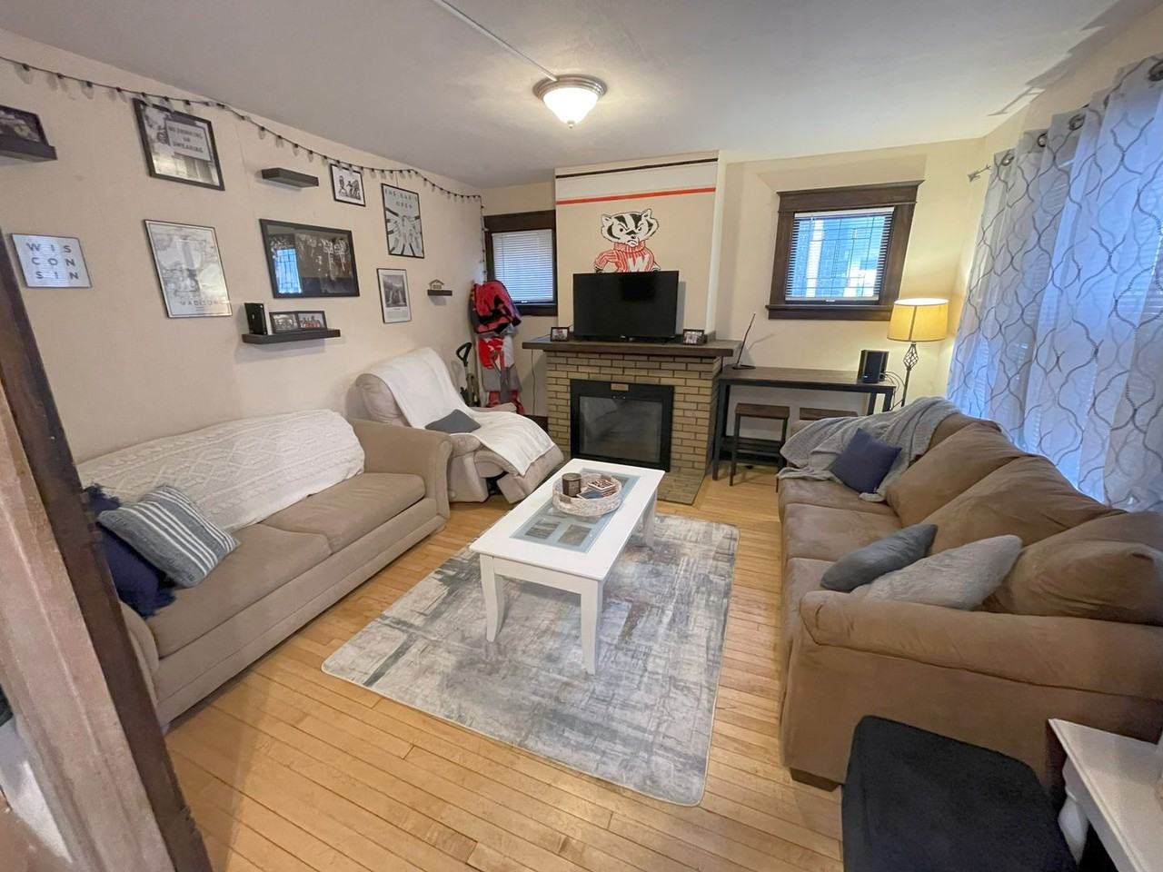 108 S Orchard St - Photo 7 of 46