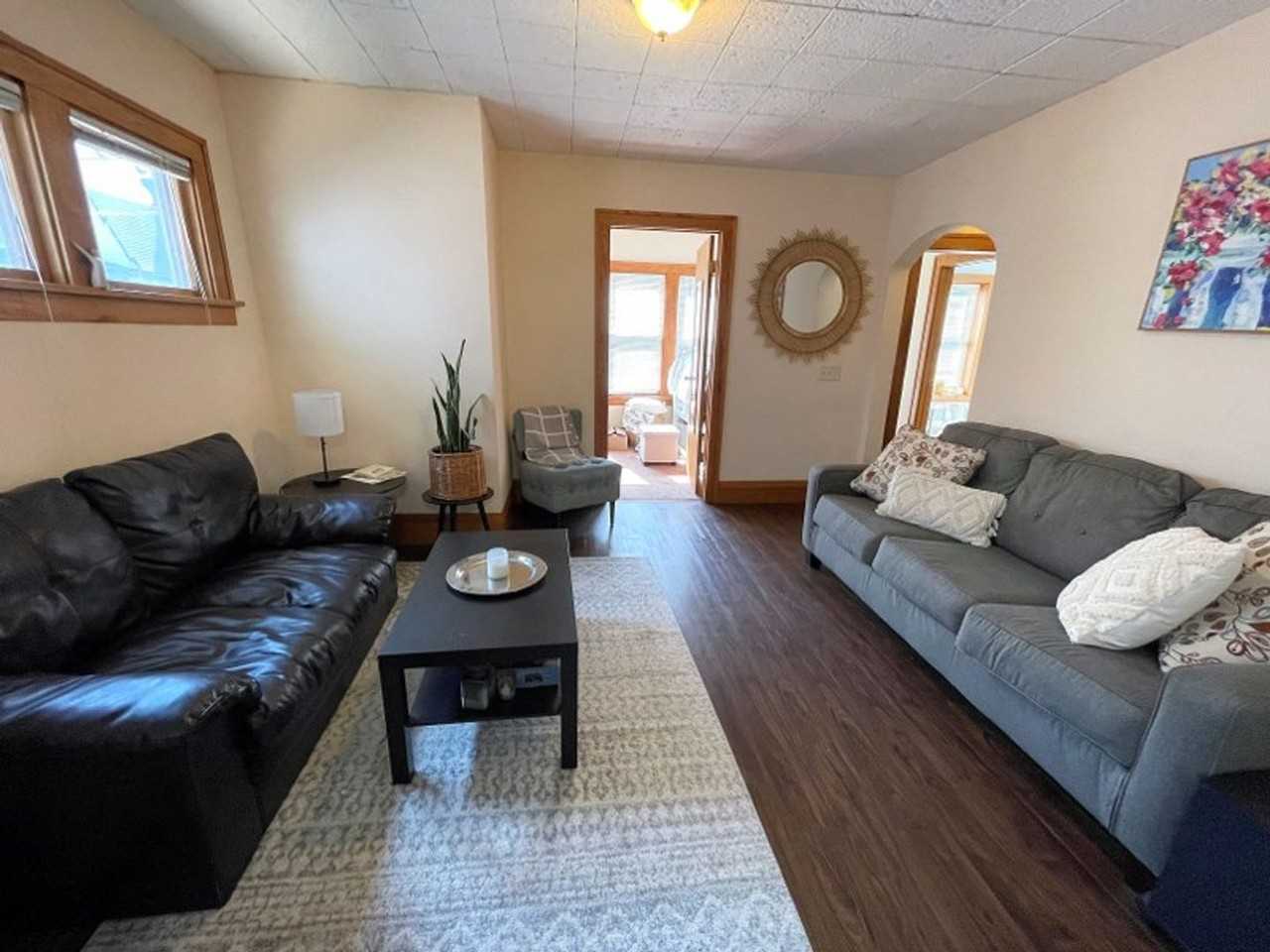 1128 Bowen Ct - Photo 6 of 50