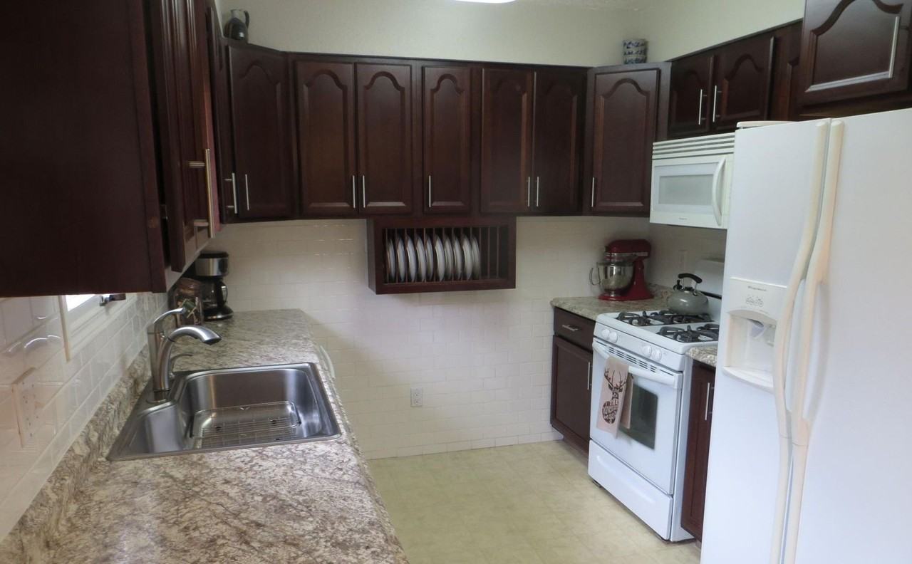 40052 Boulder Park Ln - Photo 2 of 10