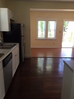 308 N Rogers St - Photo 5 of 18