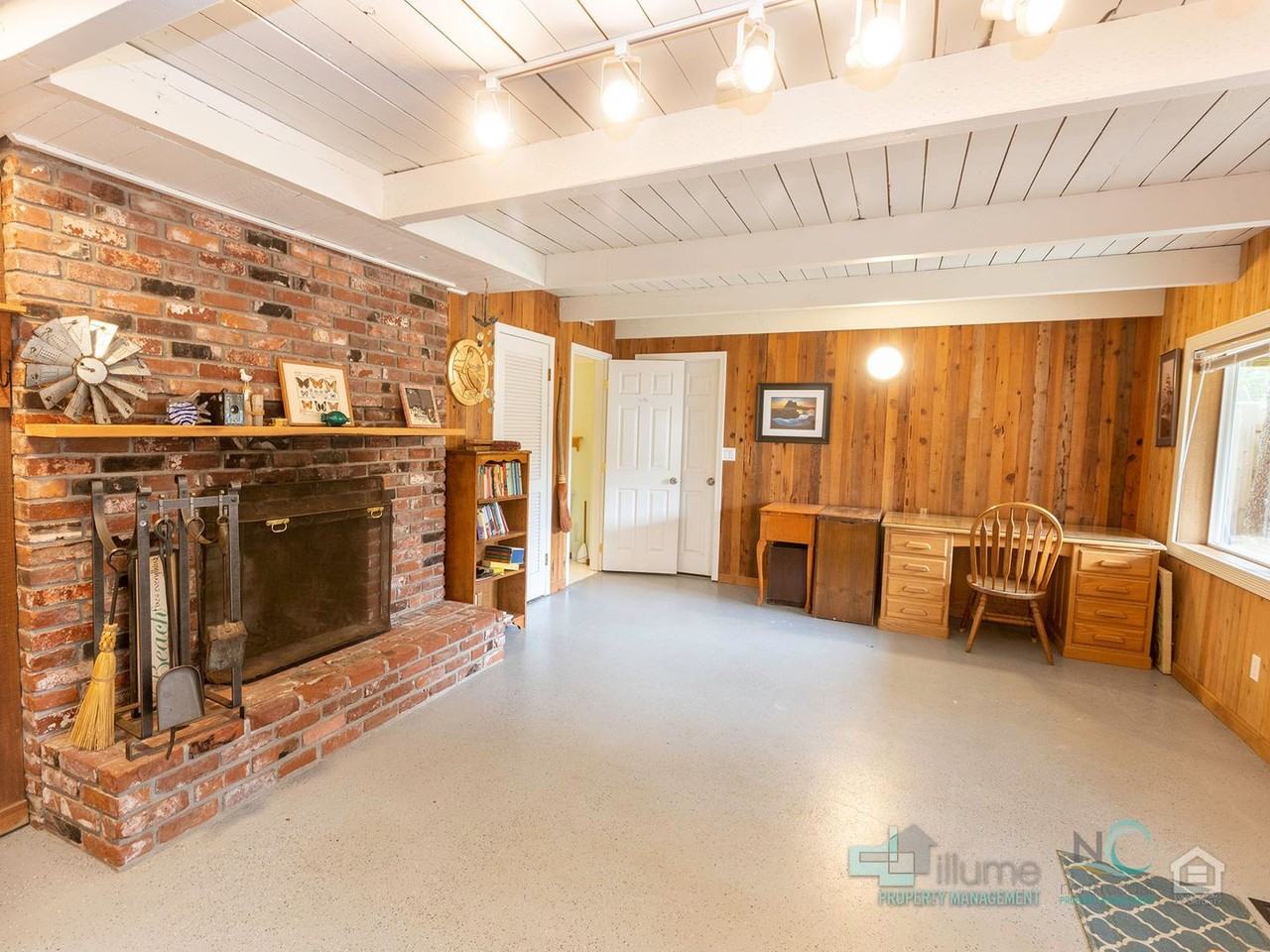 523 Nita Ave - Photo 3 of 40