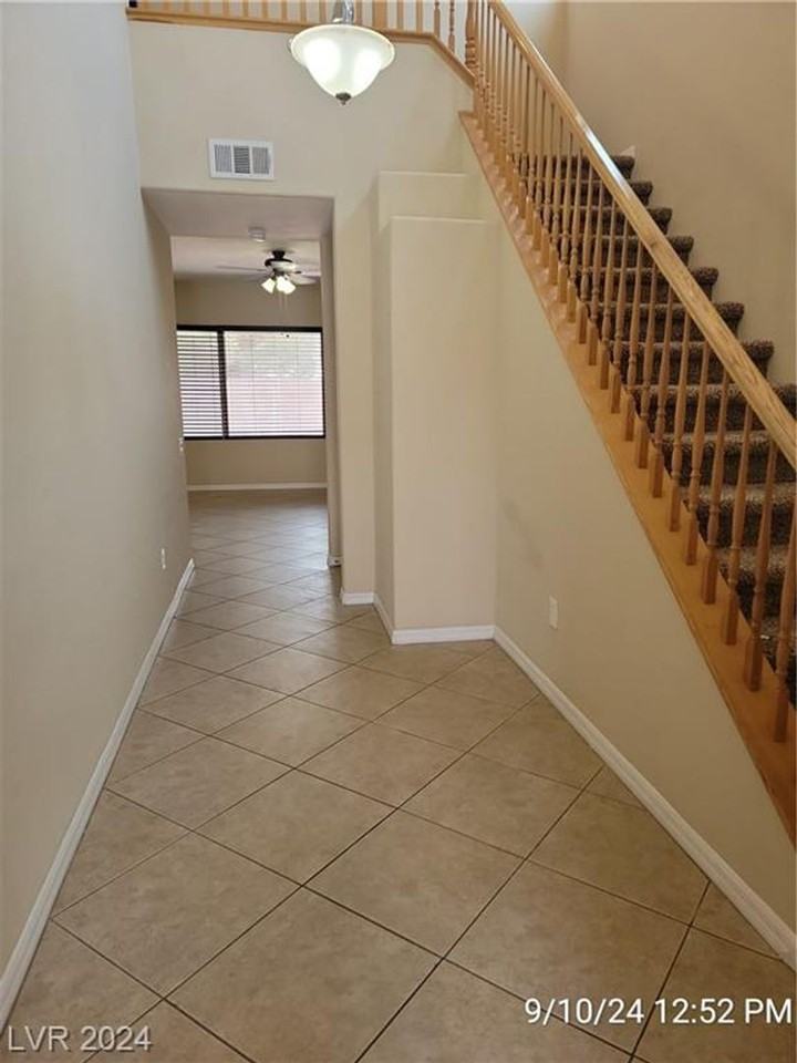 6853 Feral Dove St - Photo 3 of 32