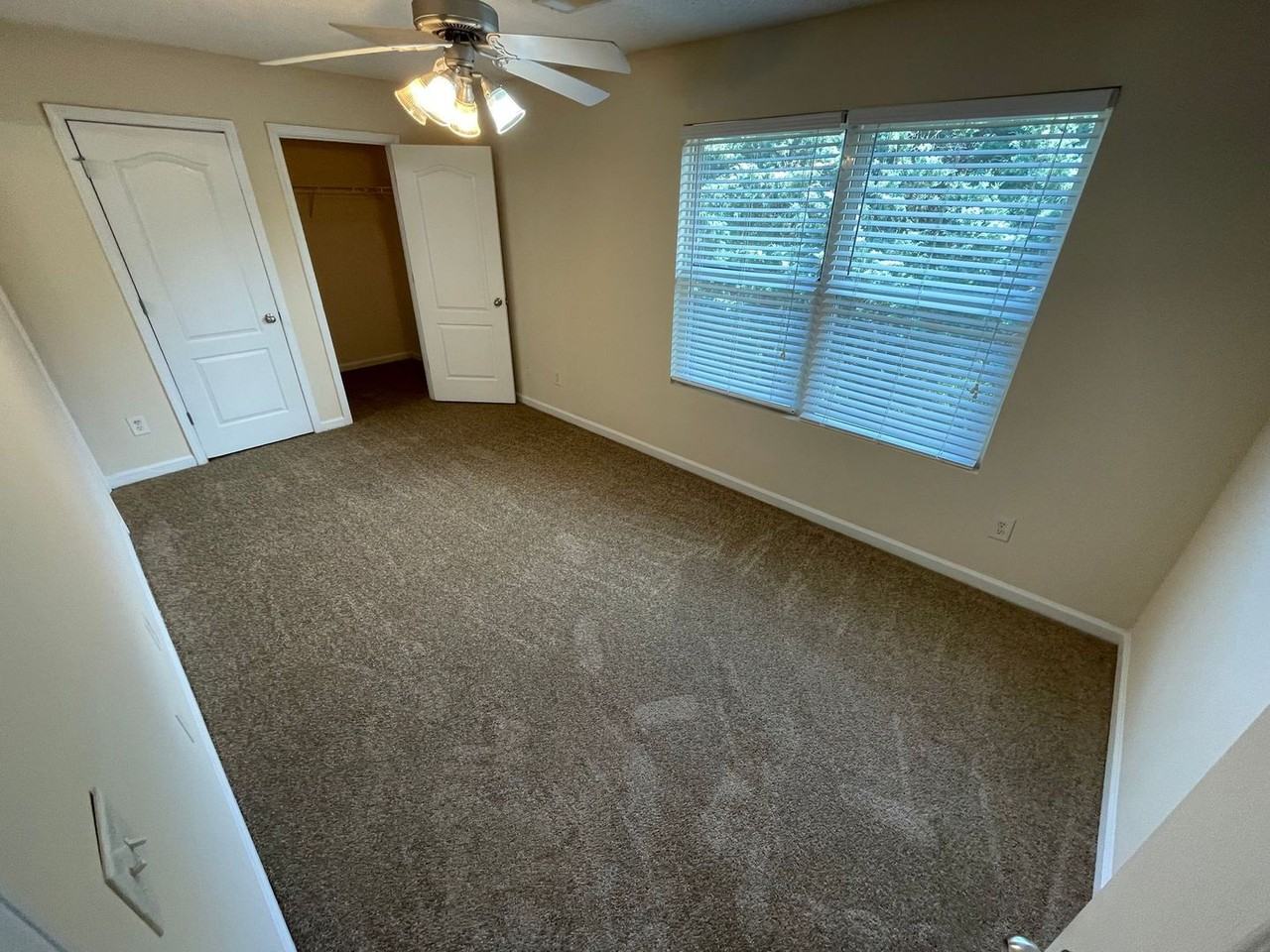 441 Bridgewater Way - Photo 6 of 16