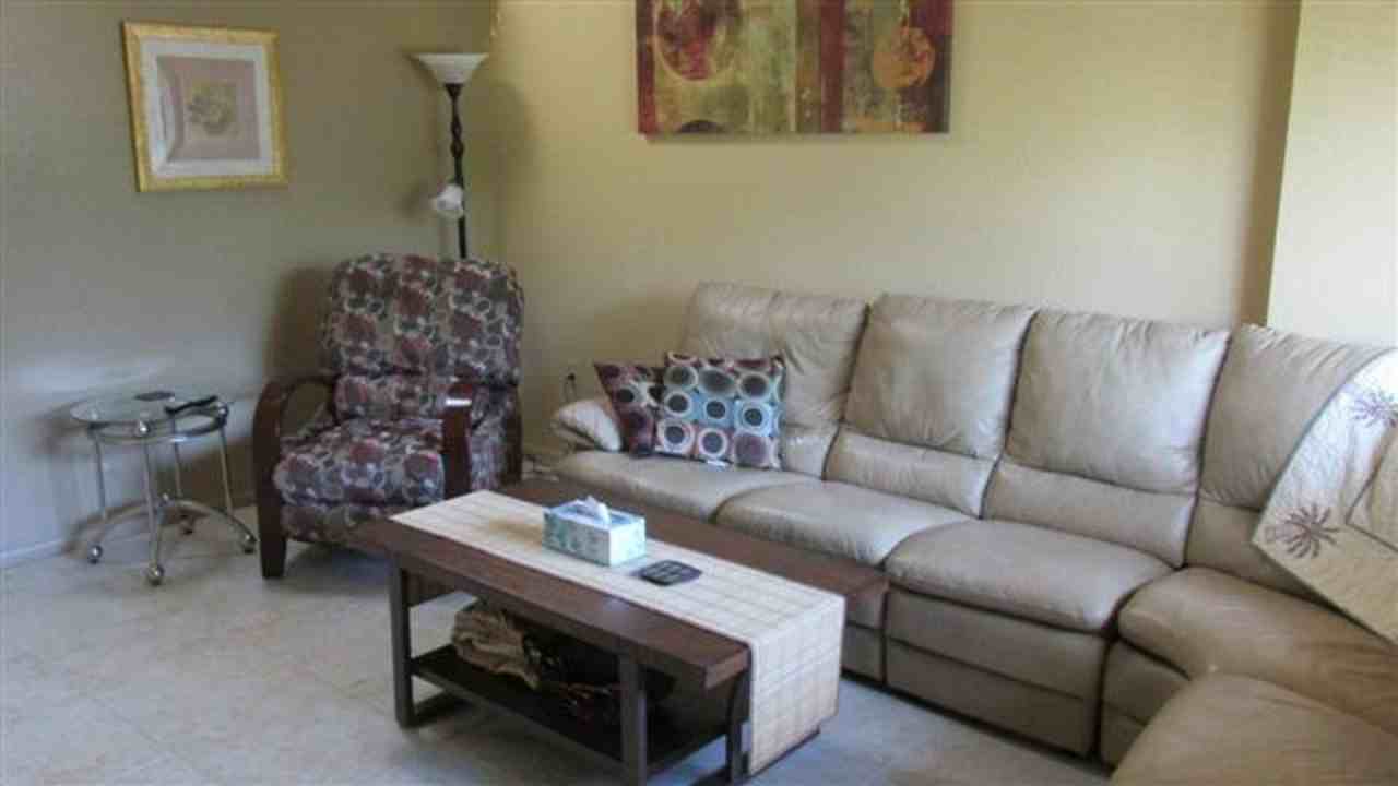 313 Hinton Street - Photo 3 of 28