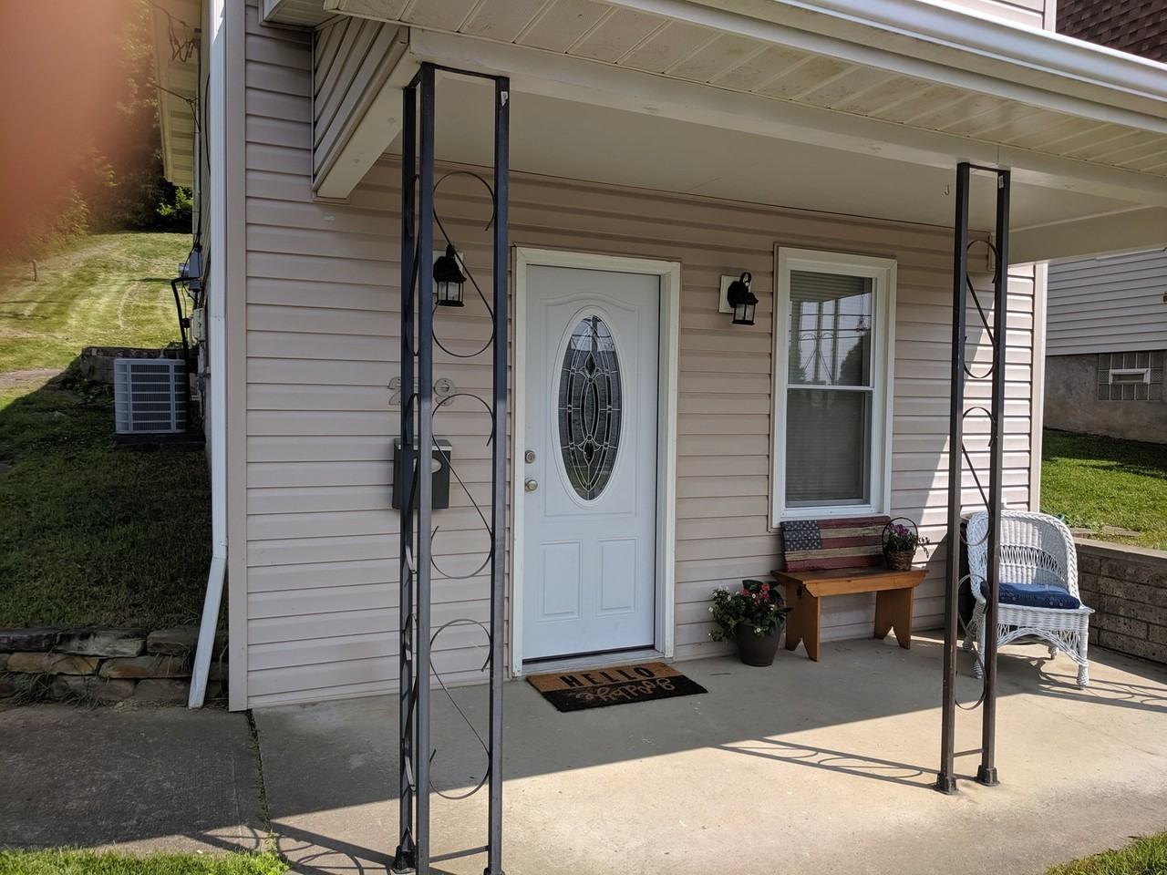 279 Patterson Ave - Photo 3 of 39