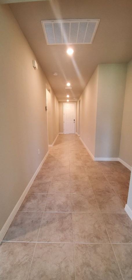 877 Cambridge Dr - Photo 2 of 24