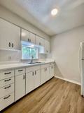 126 Scott St - Photo 1 of 1