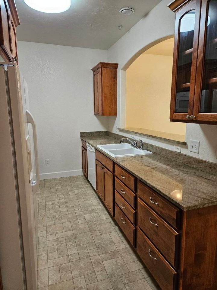 4101 Crittenton Ln #202 - Photo 6 of 19