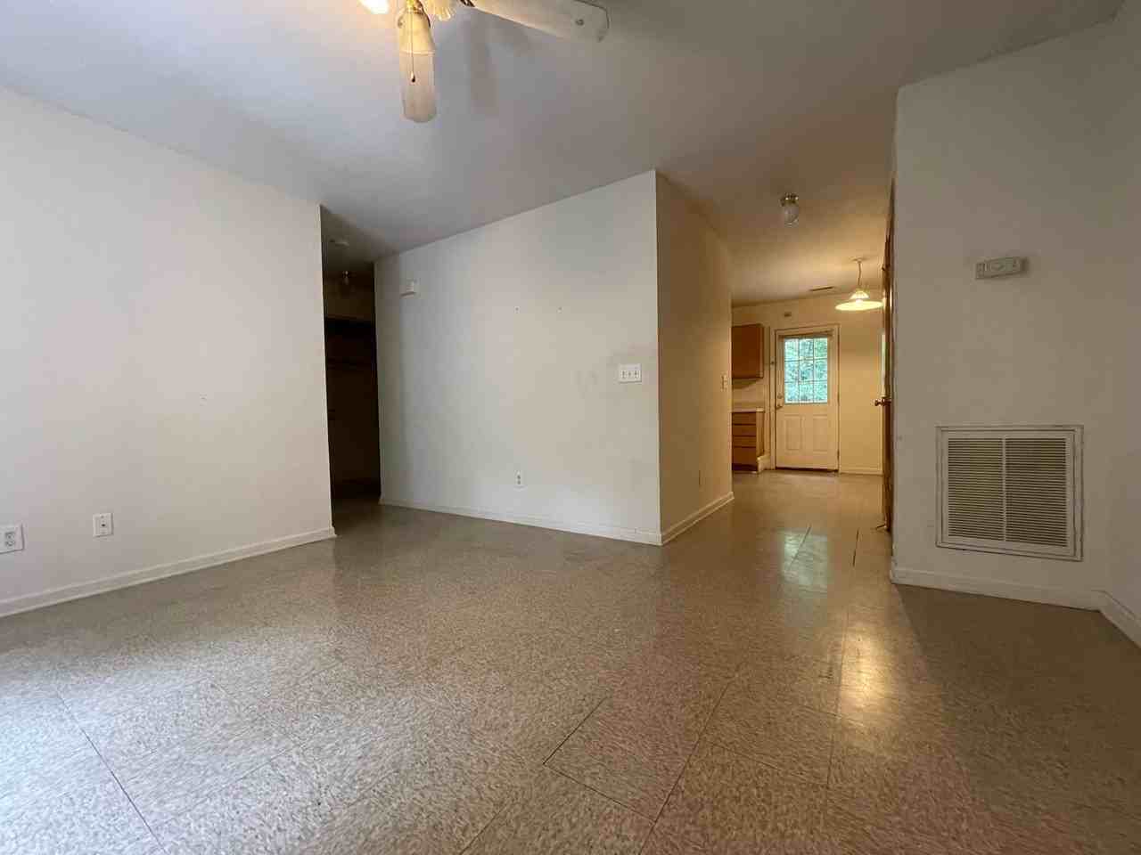 Camden Road Apartments - Photo 2 of 8