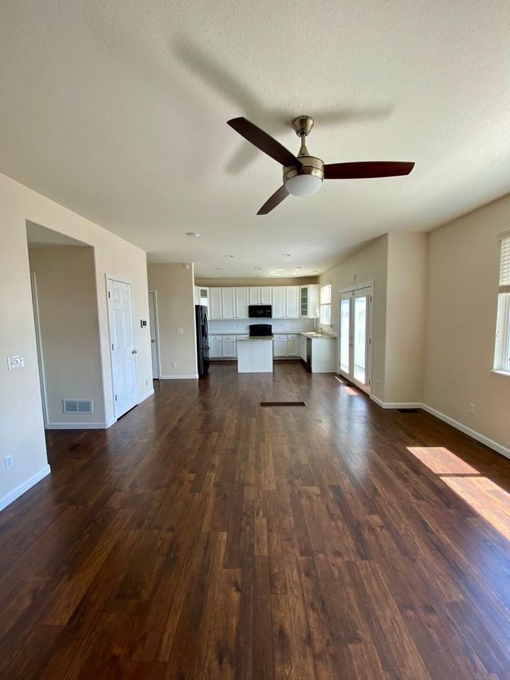 7605 Dobbs Dr - Photo 7 of 22