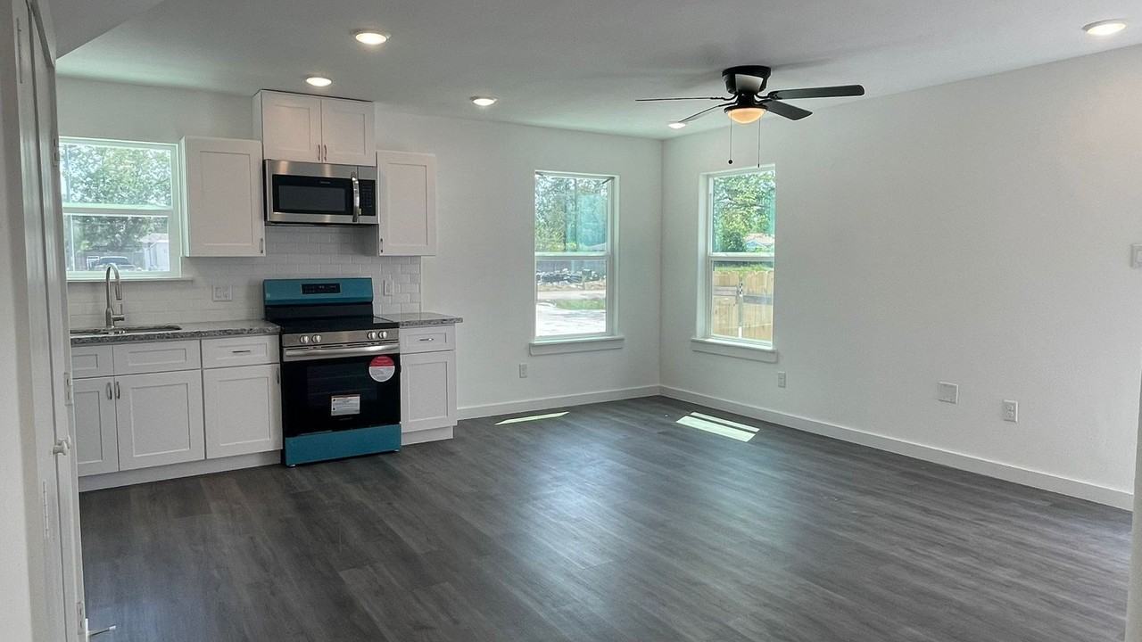 8011 Caddo Rd #A - Photo 3 of 10