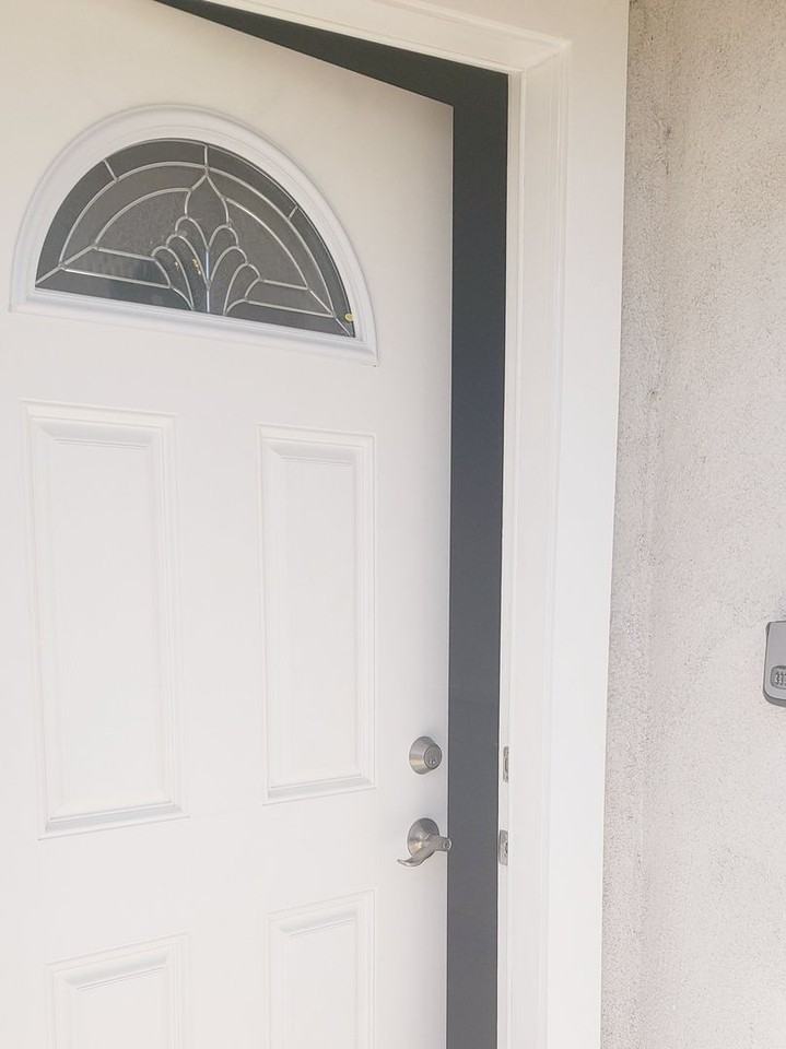 1090 Casa Hermosa Dr - Photo 2 of 11