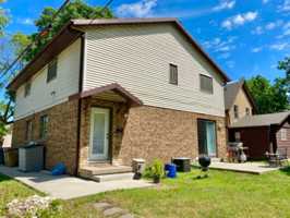 featured image of 1327/29 Bowen Ct.
