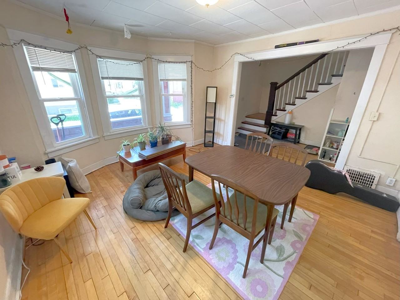 1318 Saint James Ct - Photo 7 of 23