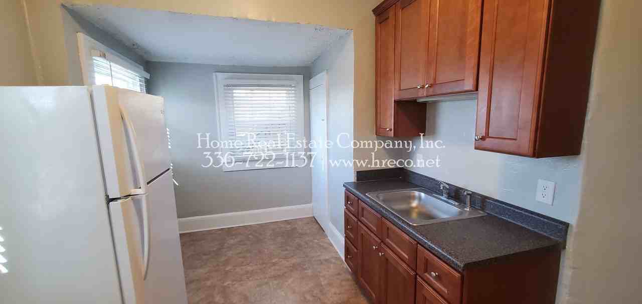 110 S Marshall St #4 - Photo 2 of 8