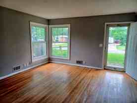 1419 E Beaumont St - Photo 1 of 1