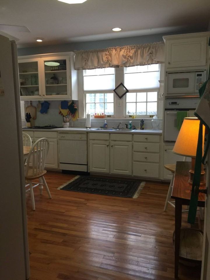 1007 Blandford Ave - Photo 2 of 10