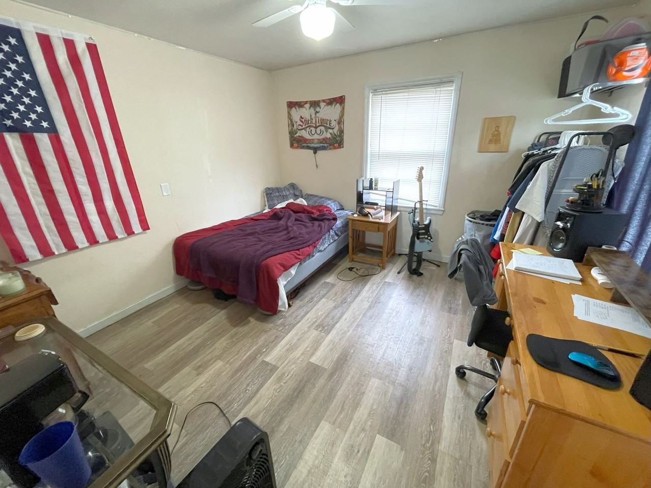 1544 Adams St - Photo 4 of 28