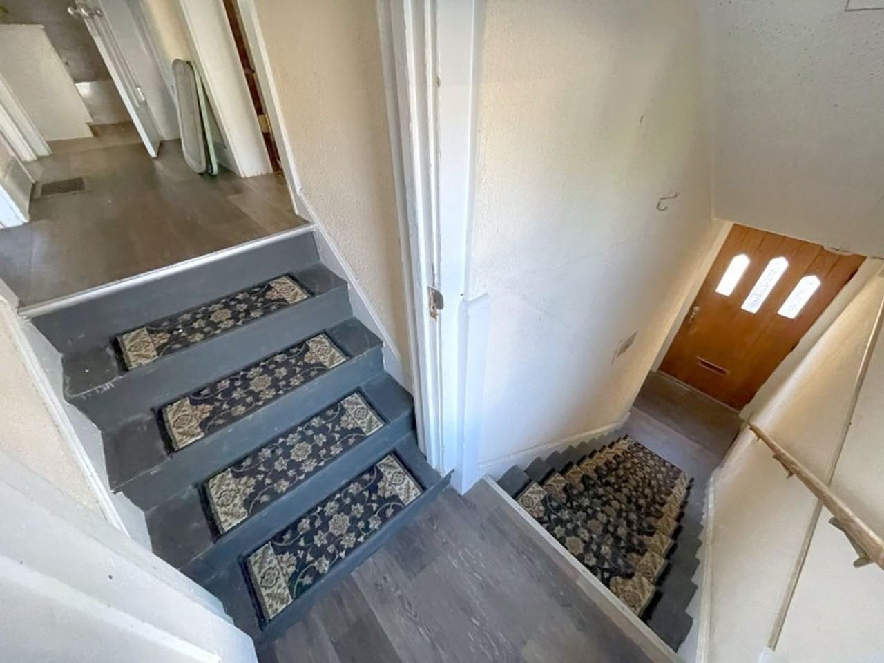1443 Regent St - Photo 3 of 22