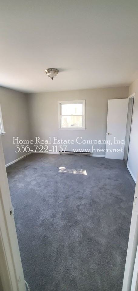 509 Corona St - Photo 7 of 11
