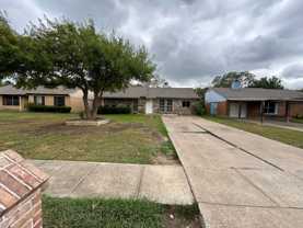 2117 Highwood Drive - Photo 1 of 1