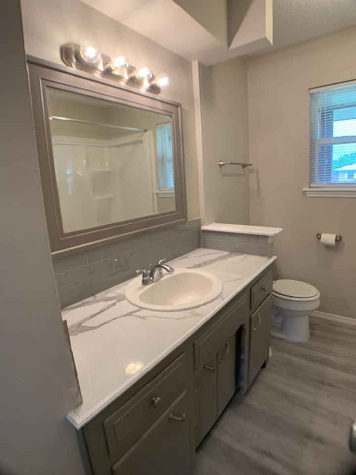 6812 S Land Ave - Photo 4 of 27