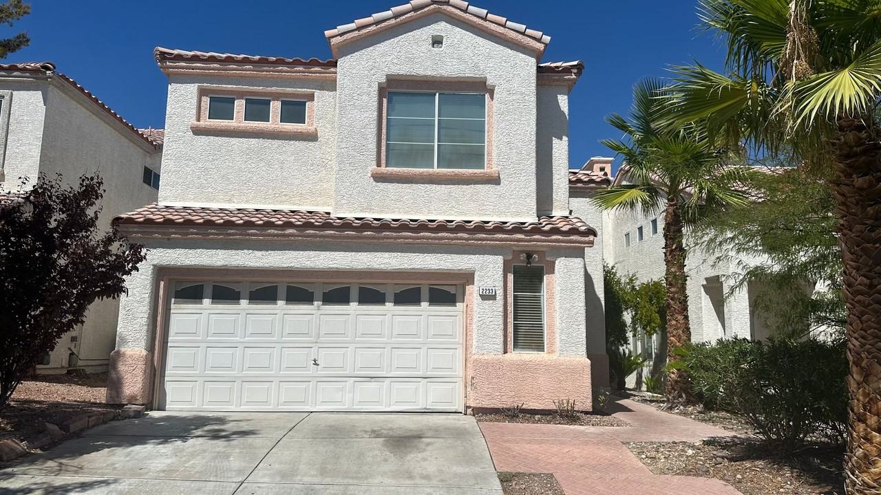 2233 Maple Rose Dr - Photo 3 of 50