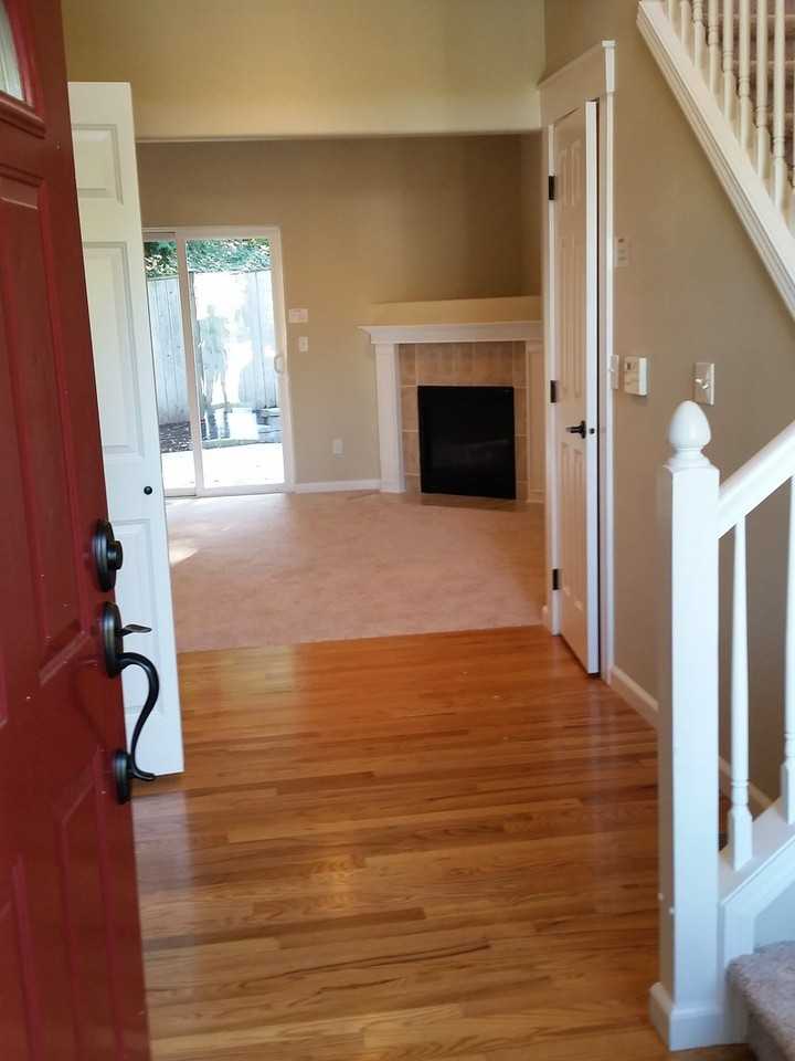 13207 Ne 201st Ct - Photo 2 of 24
