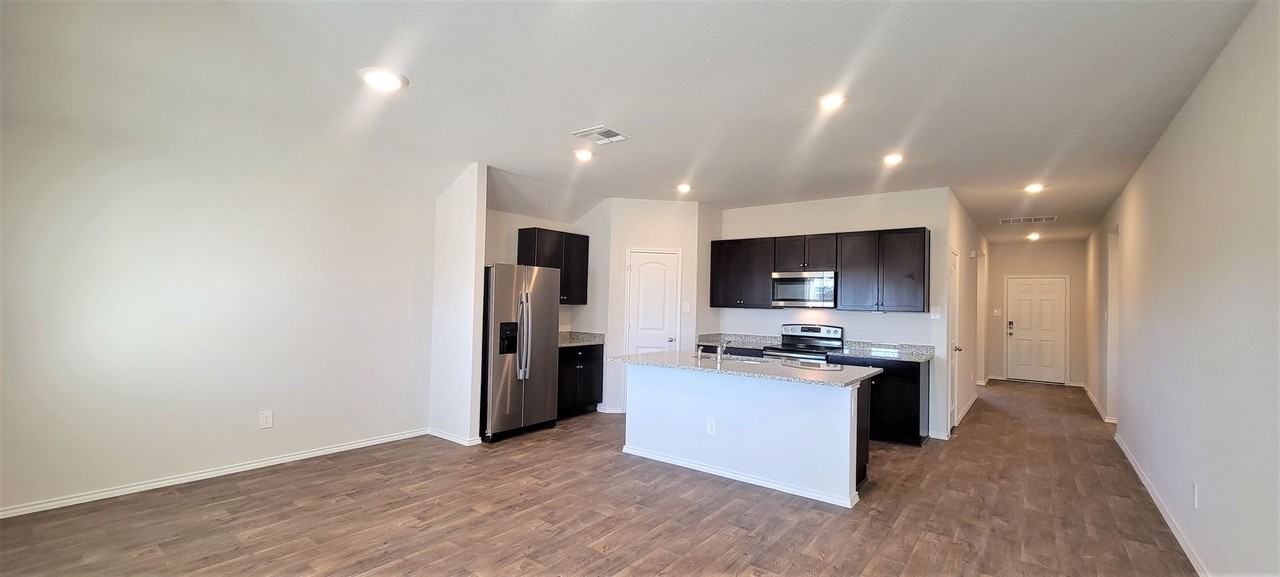 800 Nodding Nixie - Photo 3 of 23