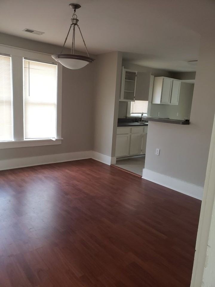 478 Marianna St - Photo 3 of 10
